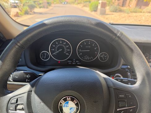 Used 2017 BMW X3 sDrive28i image 11