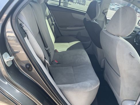 Used 2013 Toyota Corolla LE w/ Premium Complete Pkg image 6