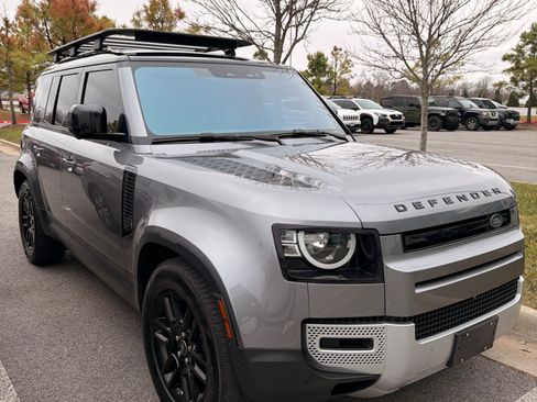 Used 2020 Land Rover Defender 110 S image 2