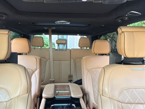 Used 2024 Jeep Grand Wagoneer L Series III w/ Rear Seat Video Group 1 image 20