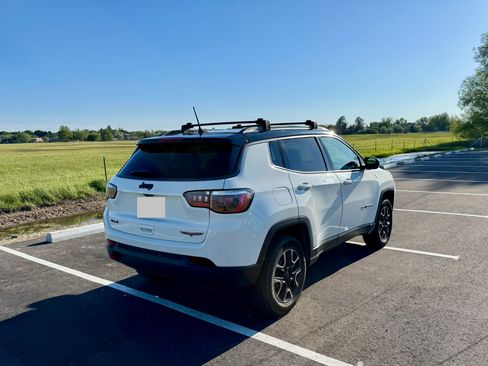 Used 2019 Jeep Compass Trailhawk AWD/4WD image 10