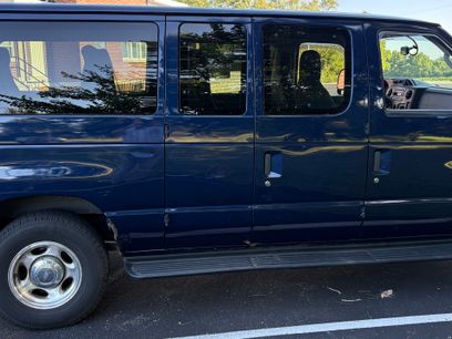 Used 2013 Ford E-350 and Econoline 350 XLT