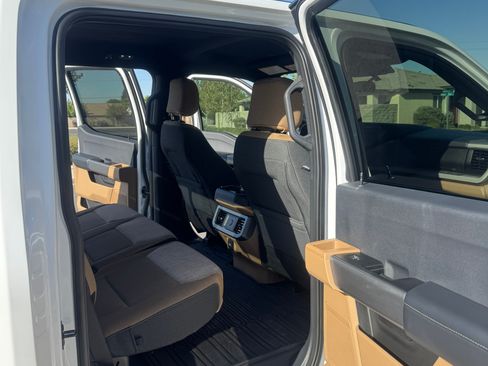 Used 2026 Ford F350 XLT w/ FX4 Off-Road Package AWD/4WD image 9