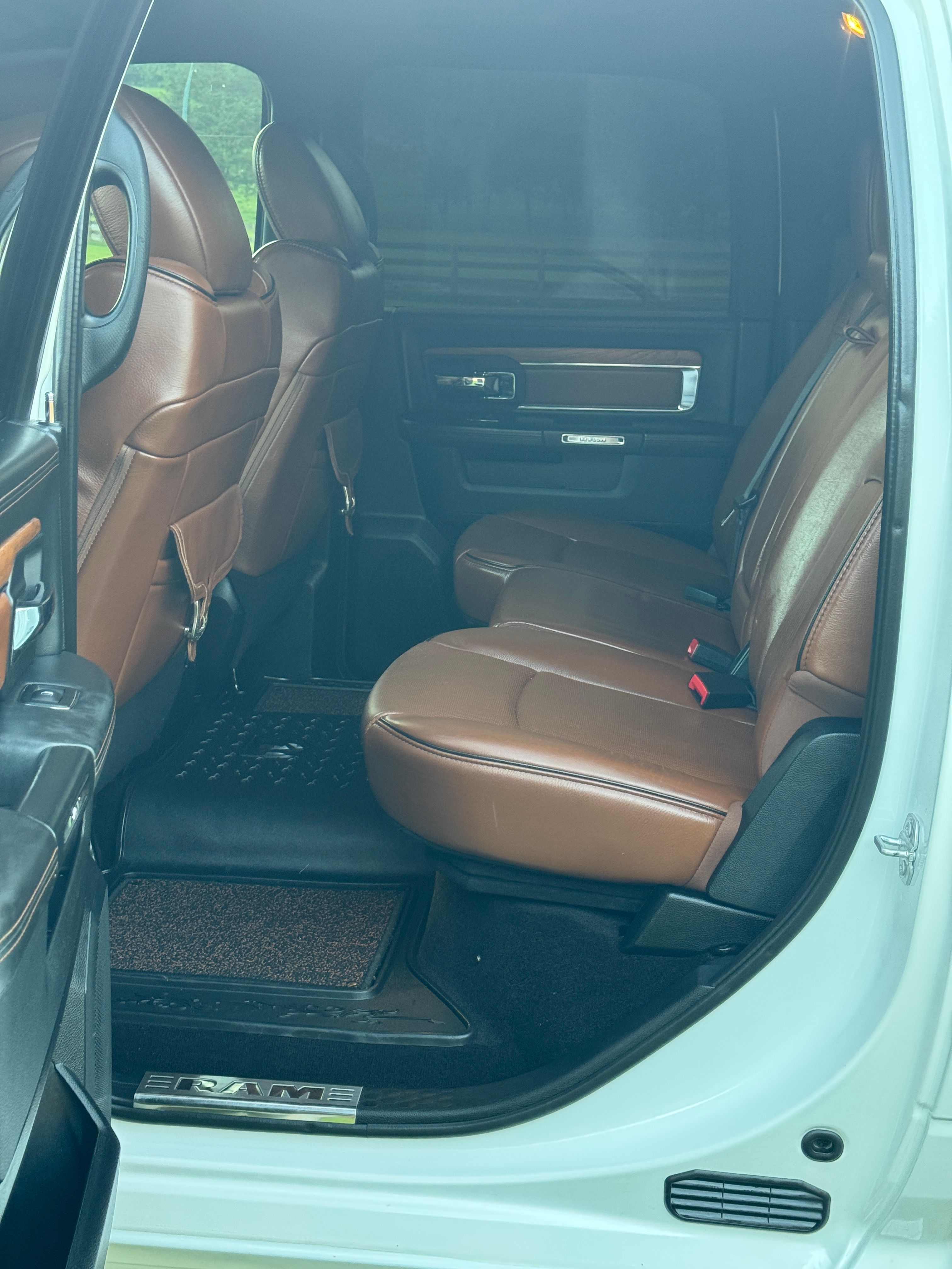 Used 2017 RAM 1500 Laramie Longhorn w/ Protection Group AWD/4WD image 13