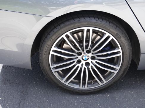 Used 2017 BMW 540i xDrive AWD/4WD image 28