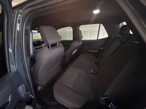Used 2025 Toyota 4Runner SR5 AWD/4WD image 15