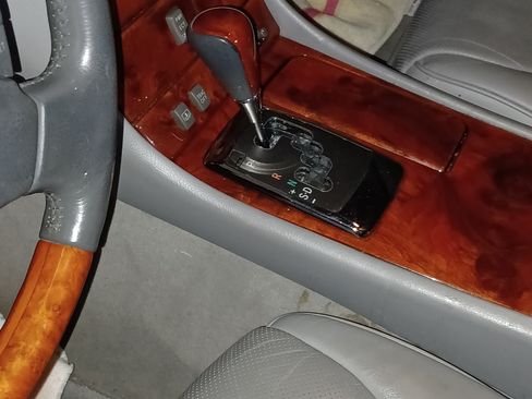 Used 2004 Lexus LS 430 image 18