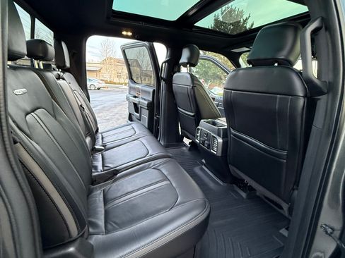 Used 2017 Ford F350 Platinum w/ Platinum Ultimate Package image 22