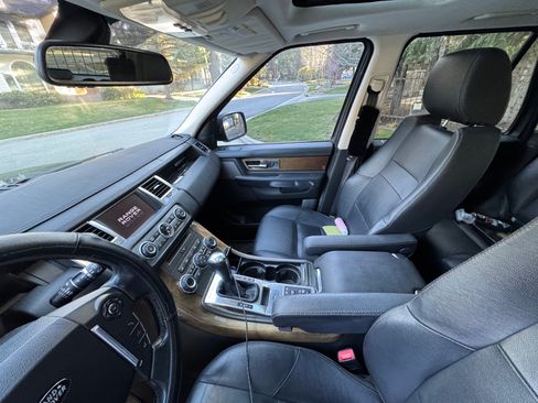 Used 2012 Land Rover Range Rover Sport HSE image 20