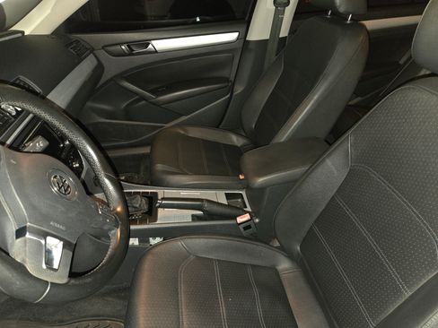 Used 2012 Volkswagen Passat 2.5 SE image 9