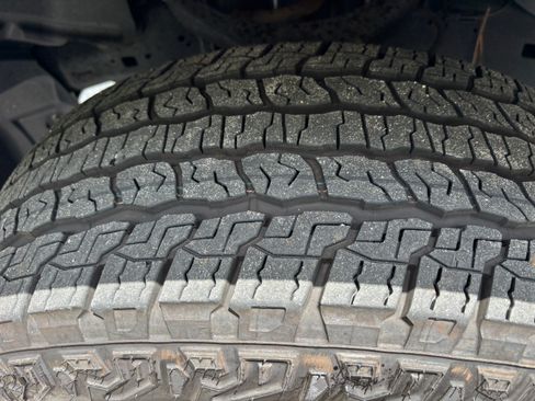 Used 2020 RAM 1500 Big Horn RWD image 12