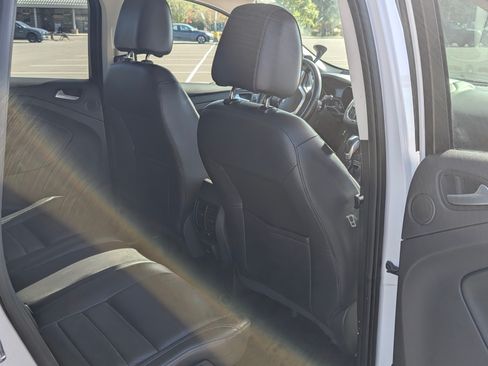 Used 2016 Ford Escape Titanium image 19