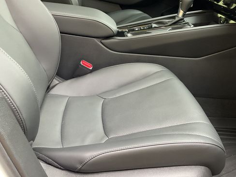 Used 2025 Honda Accord Touring image 12