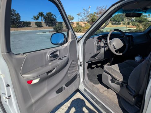 Used 2002 Ford F150 2WD SuperCab image 15