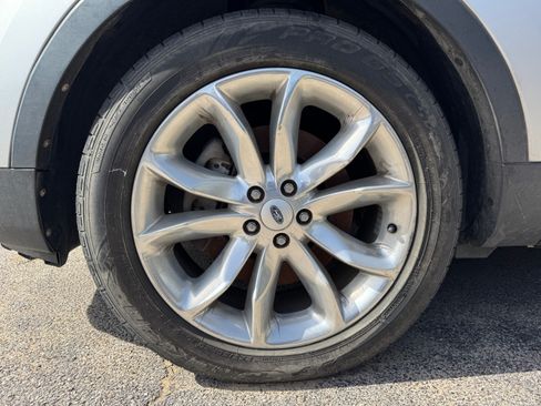 Used 2013 Ford Explorer Limited image 16