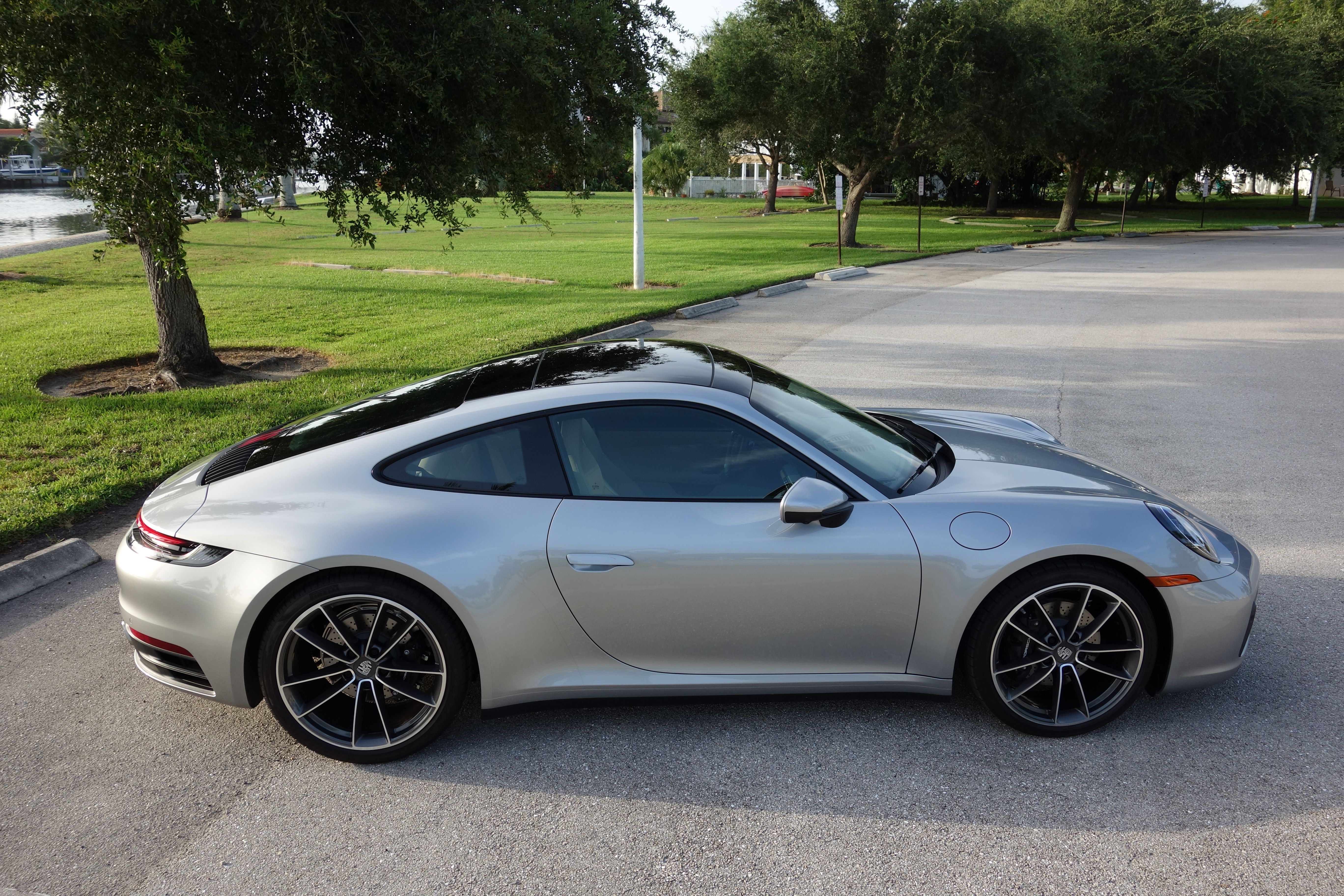 Used 2023 Porsche 911 Carrera image 10