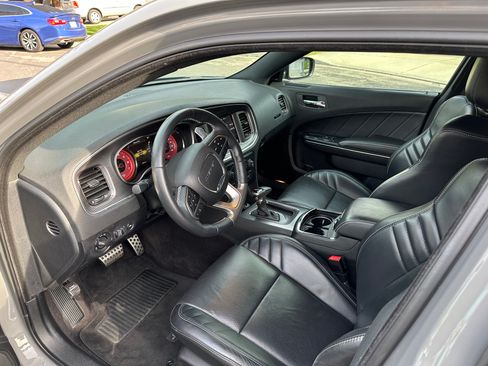 Used 2017 Dodge Charger SRT Hellcat w/ Harman/Kardon Audio Group image 6