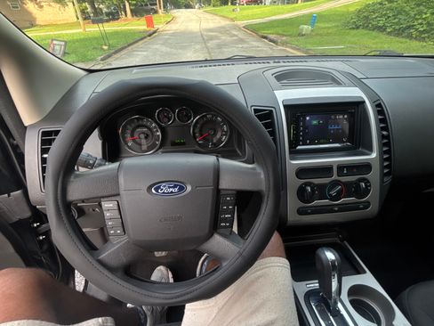 Used 2008 Ford Edge SE FWD image 12