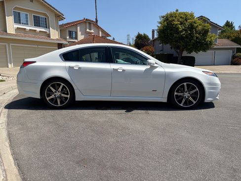 Used 2012 Acura TL w/ Technology Package FWD image 2