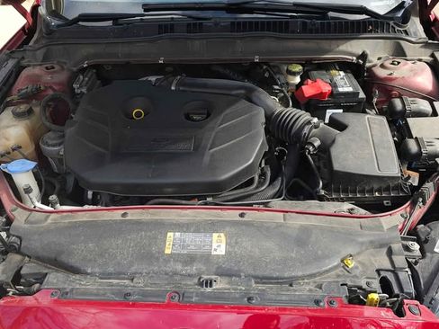 Used 2015 Ford Fusion SE w/ Equipment Group 201A image 5