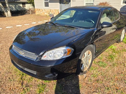 Used 2007 Chevrolet Monte Carlo LT image 1