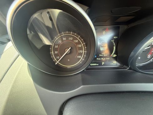 Used 2016 Jaguar F-TYPE Convertible image 11