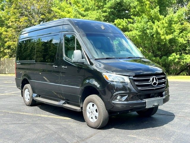 Used 2023 Mercedes-Benz Sprinter 2500 image 5