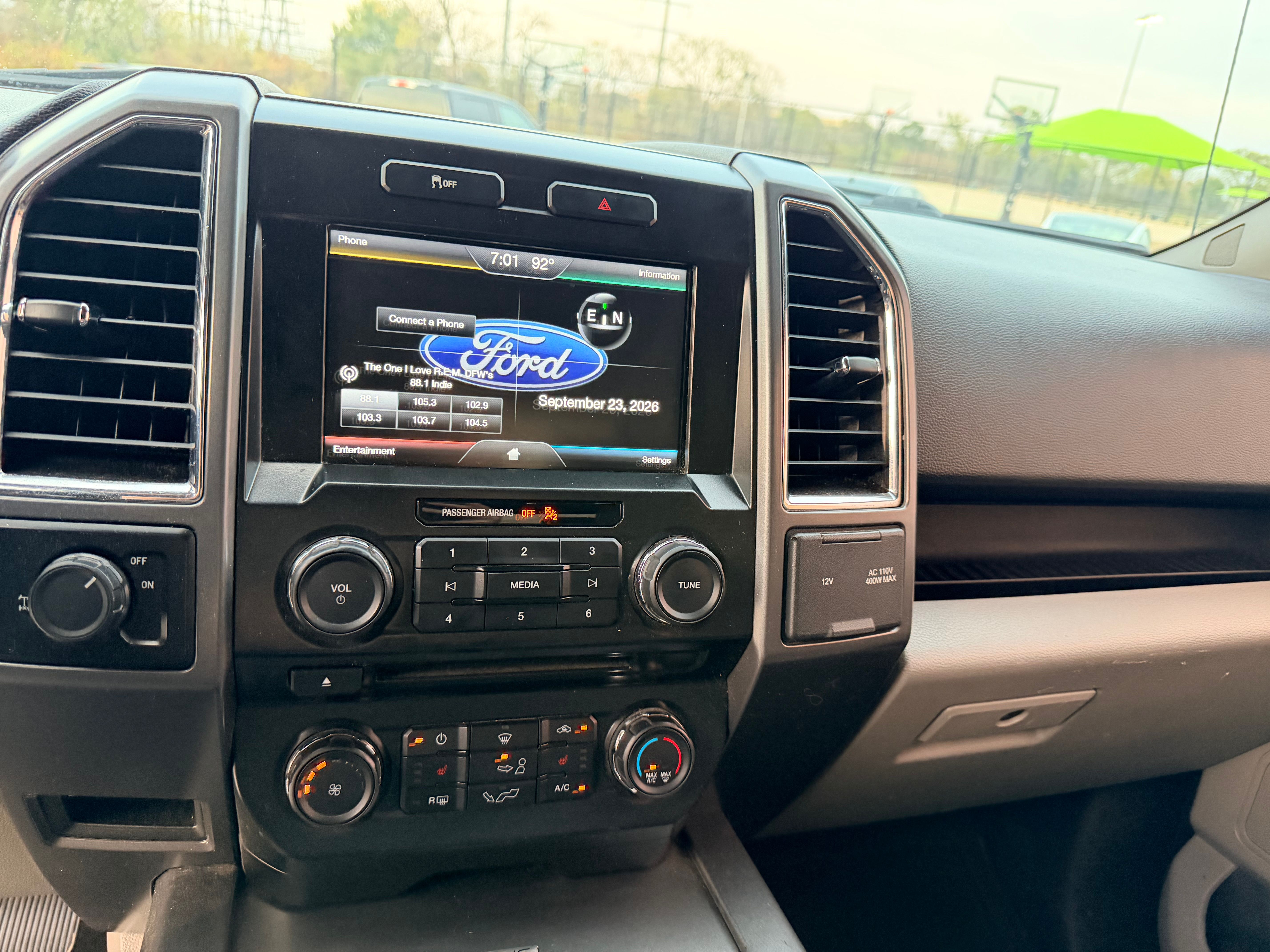 Used 2015 Ford F150 XLT w/ Equipment Group 302A Luxury RWD image 16