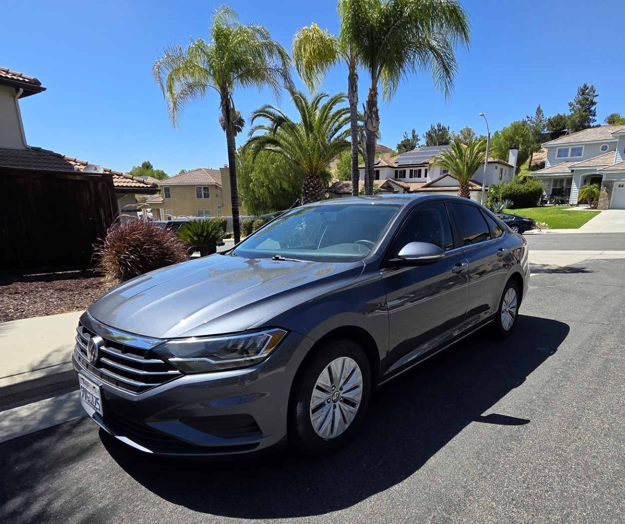 Used 2019 Volkswagen Jetta S w/ Driver Assistance Package FWD image 1