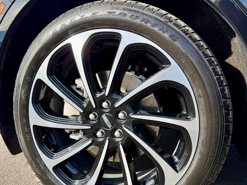 Used 2024 Lincoln Nautilus Black Label image 22