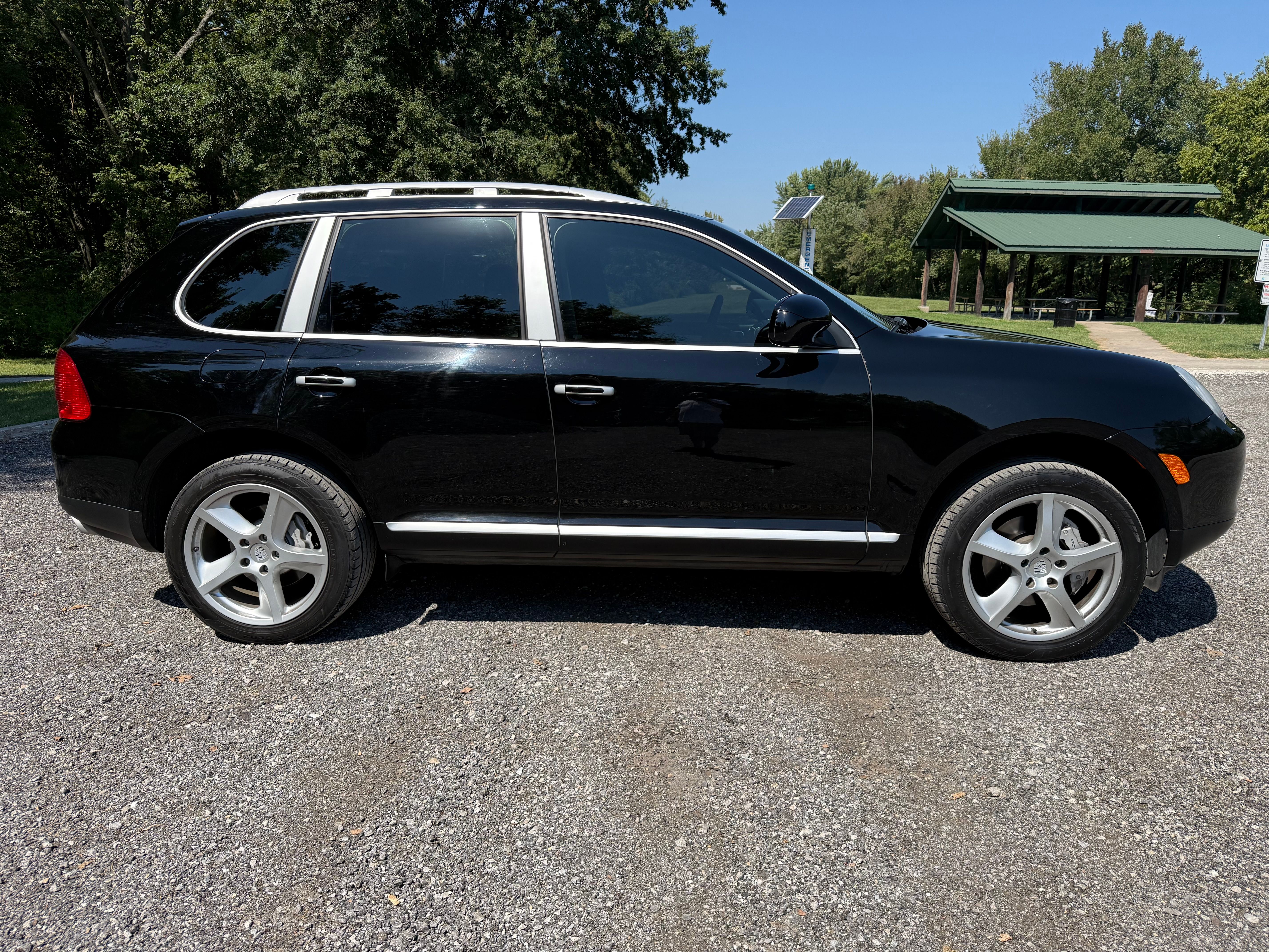 Used 2006 Porsche Cayenne S AWD/4WD image 5