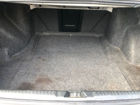 Used 2005 Honda Accord LX image 19