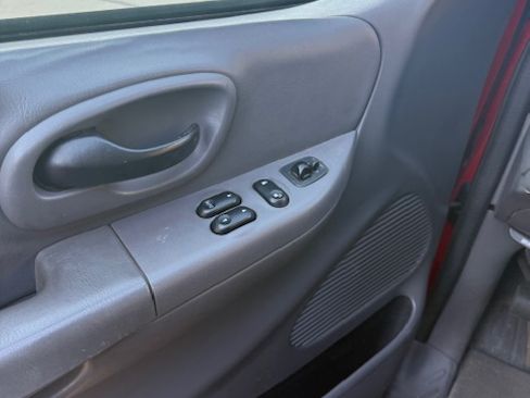 Used 2002 Ford F150 Short Bed 4D image 20