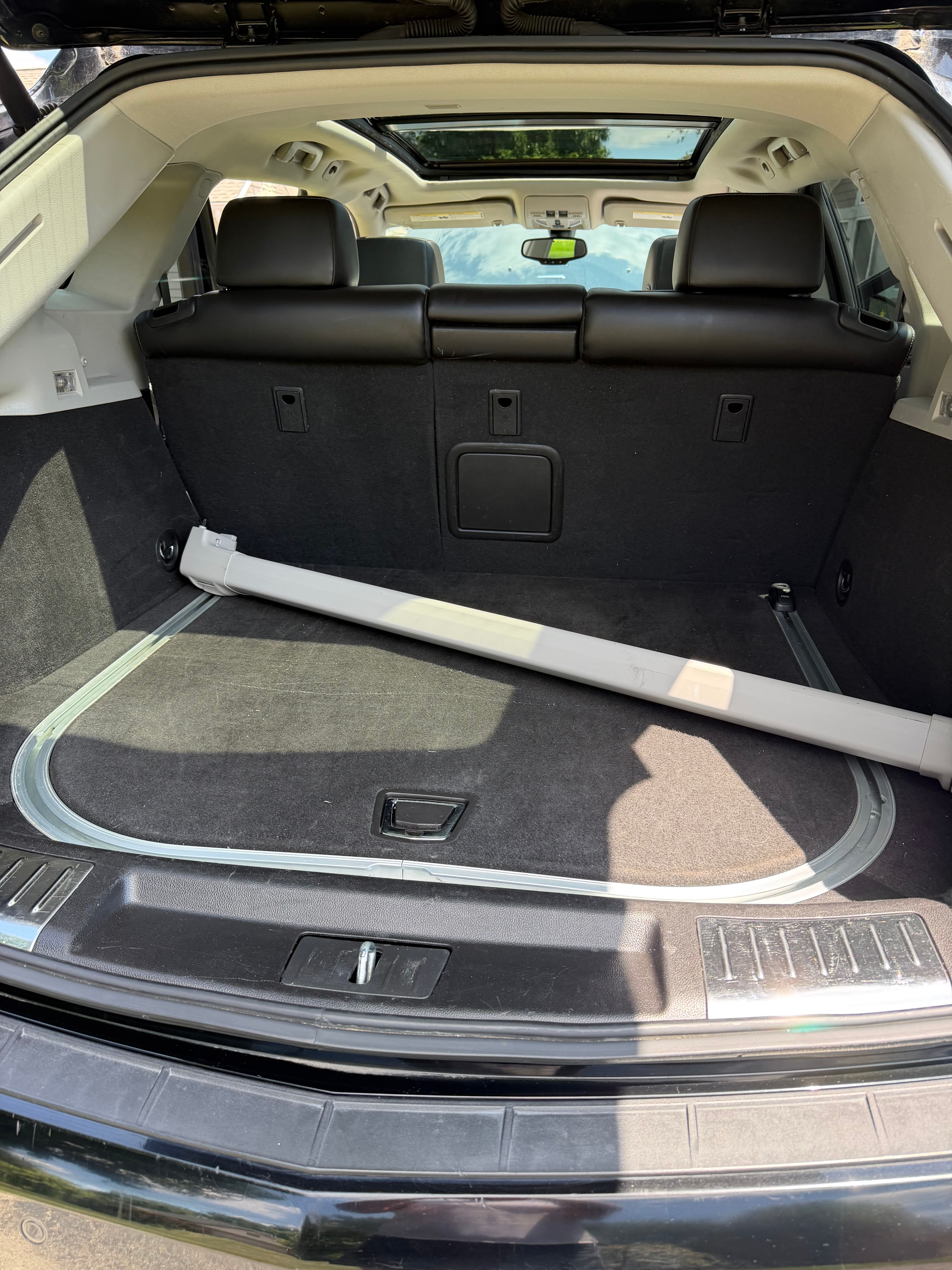 Used 2016 Cadillac SRX Luxury FWD image 11