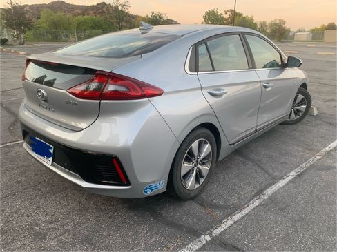 Used 2019 Hyundai Ioniq Limited w/ Ultimate Package 02 FWD image 8