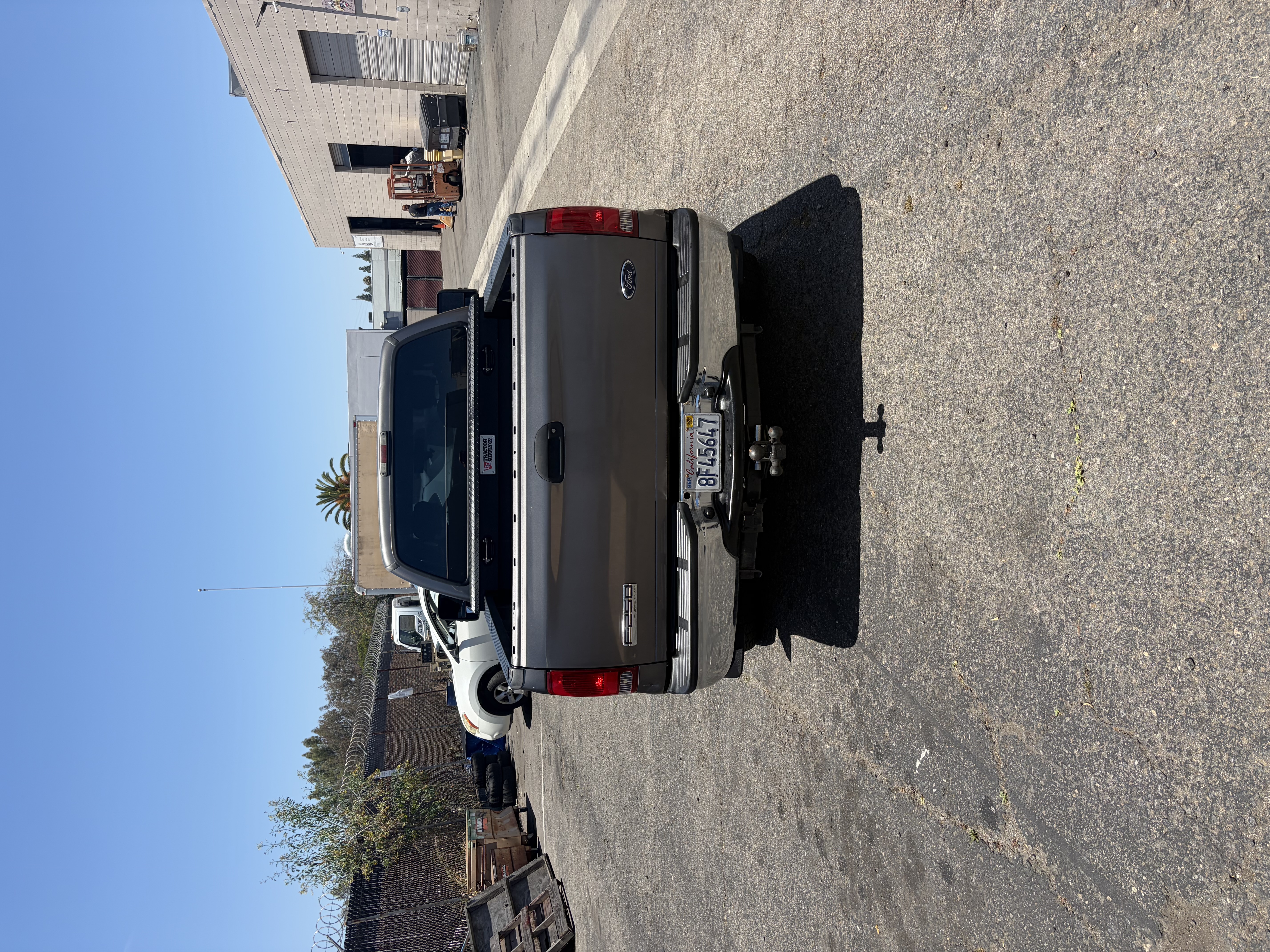 Used 2006 Ford F250 XLT RWD image 8
