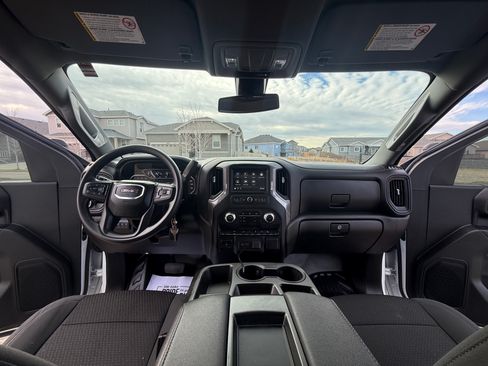 Used 2023 GMC Sierra 2500 Pro w/ Convenience Package image 11