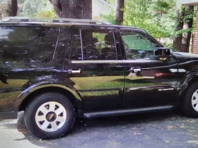 Used 2005 Lincoln Navigator 4WD