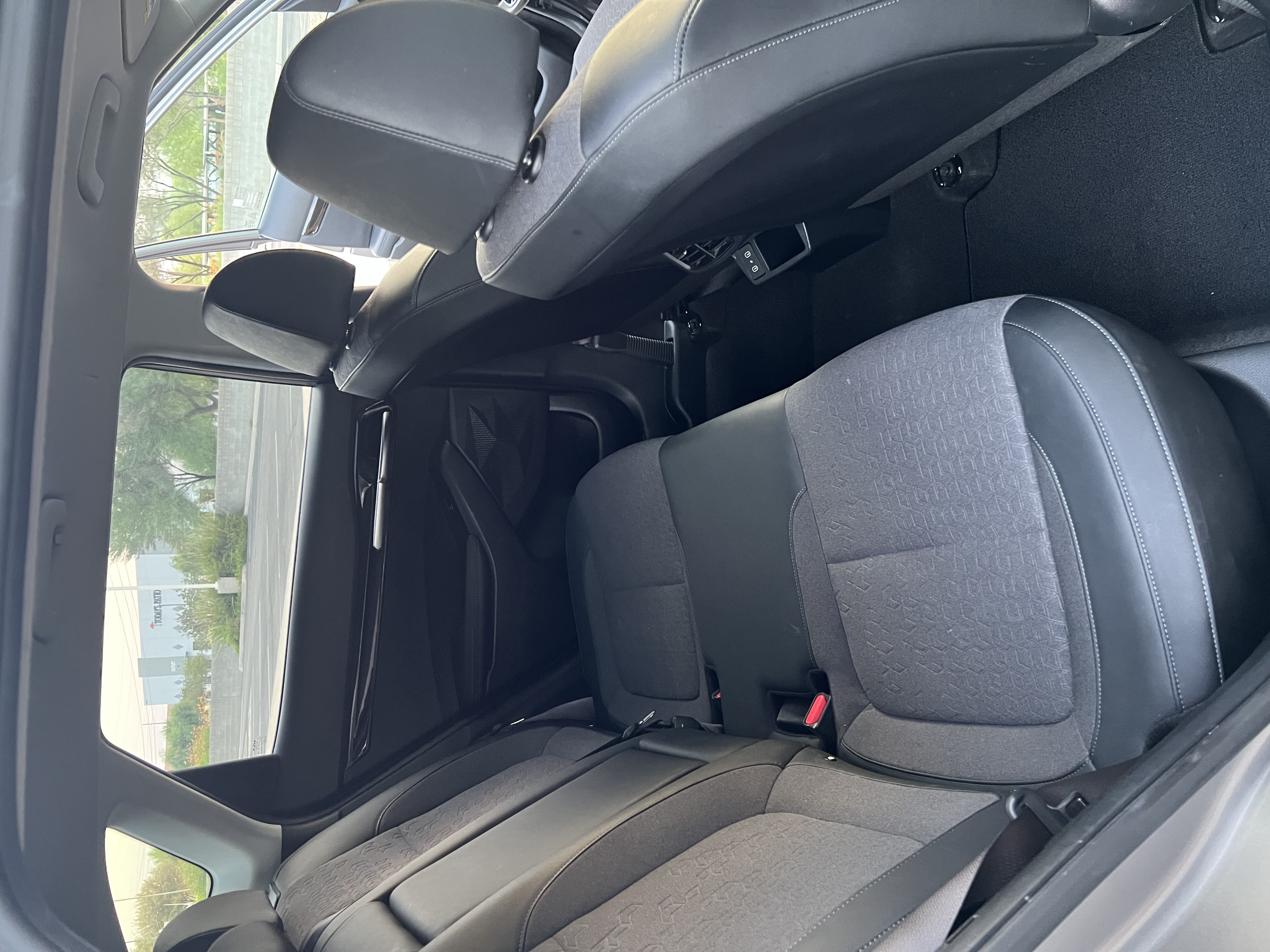 Used 2024 Kia Seltos S FWD image 14