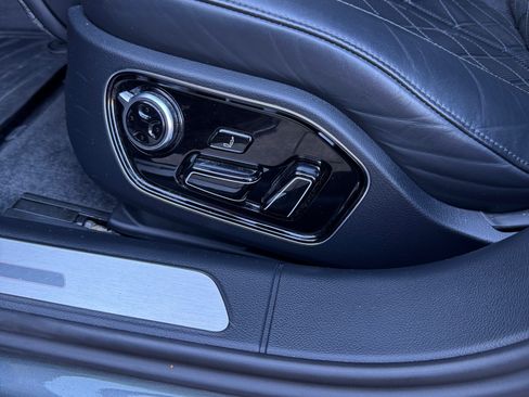 Used 2015 Audi A8 4.0T image 14