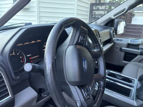 Used 2016 Ford F150 XLT w/ Equipment Group 302A Luxury image 13