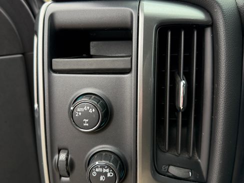 Used 2017 Chevrolet Silverado 1500 LT w/ All Star Edition image 18