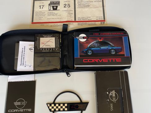 Used 1995 Chevrolet Corvette Convertible image 11