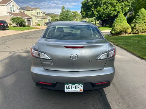 Used 2011 MAZDA MAZDA3 i Sport image 5