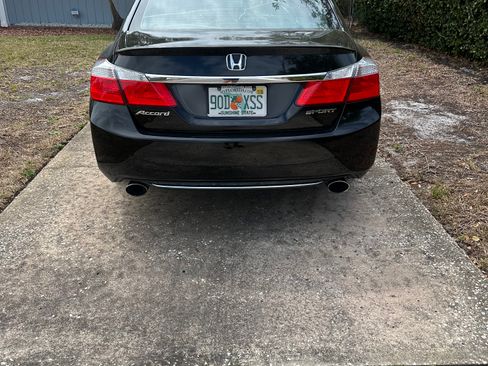 Used 2014 Honda Accord Sport image 2