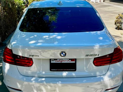 Used 2015 BMW 328i xDrive Sedan AWD/4WD image 8