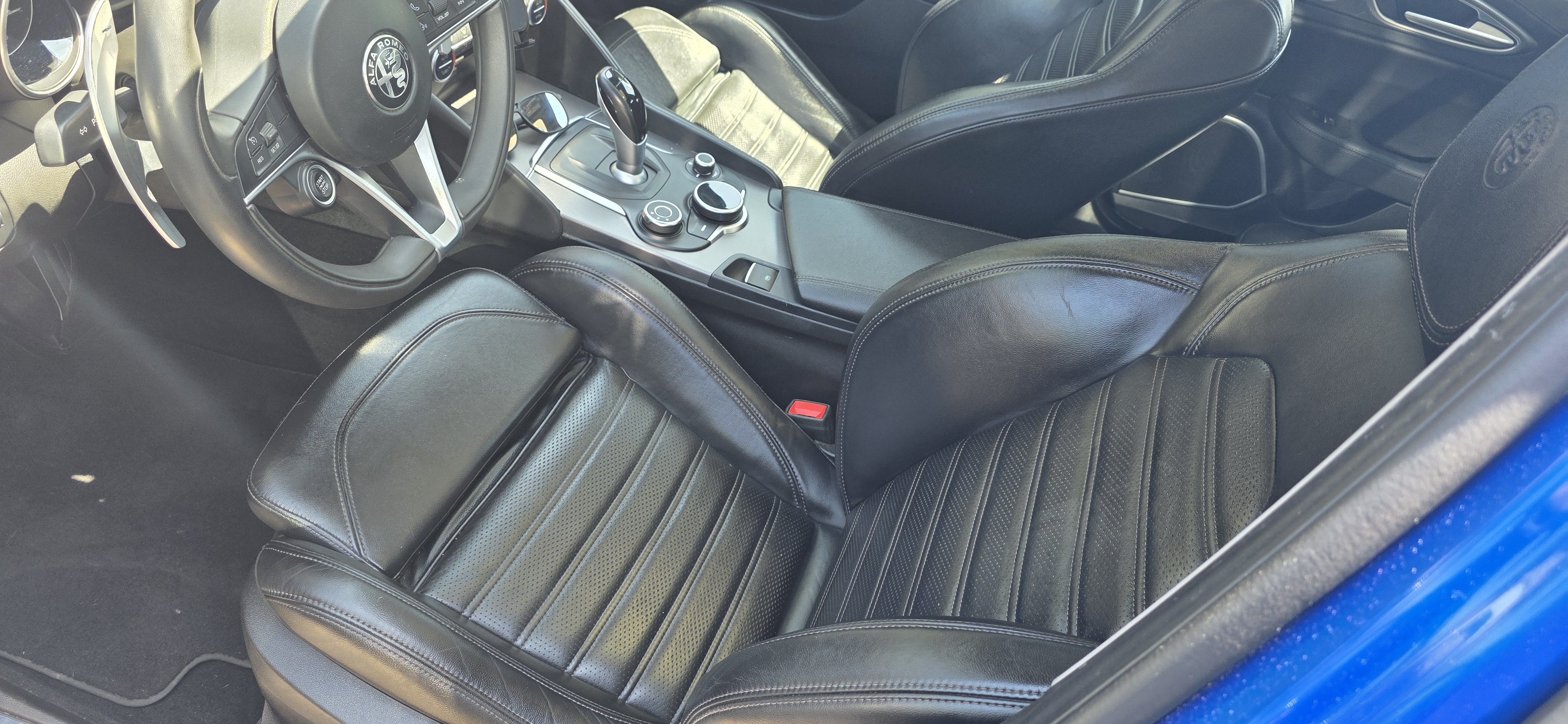 Used 2019 Alfa Romeo Giulia Ti Sport w/ Quick Order Package 22U Sport RWD image 6