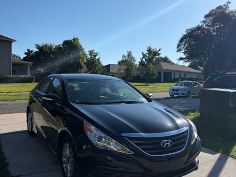 Used 2014 Hyundai Sonata GLS w/ Popular Equipment Group 2 FWD image 2