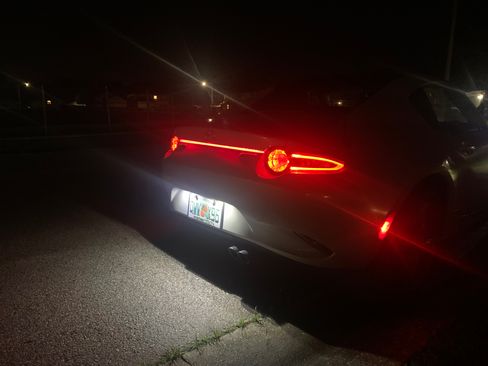 Used 2018 MAZDA MX-5 Miata RF Grand Touring image 5