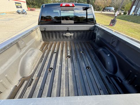 Used 2018 Chevrolet Silverado 2500 LTZ w/ Duramax Plus Package image 6